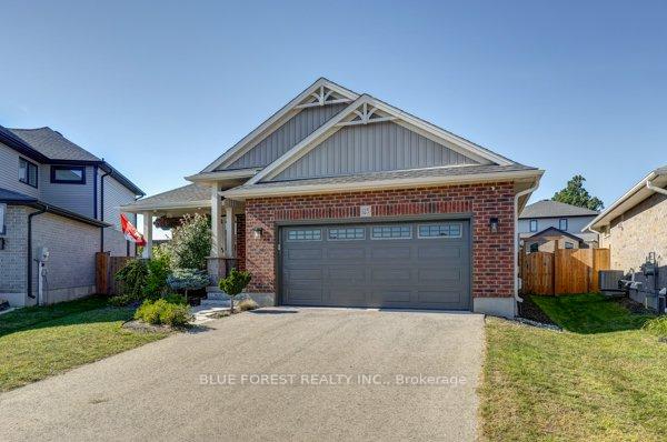 Photo 3 of 125 Old Field Lane S, Central Elgin, Rural Central Elgin — HOMEH