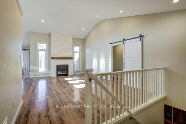 Photo 18 of 125 Old Field Lane S, Central Elgin, Rural Central Elgin — HOMEH