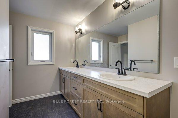 Photo 46 of 125 Old Field Lane S, Central Elgin, Rural Central Elgin — HOMEH
