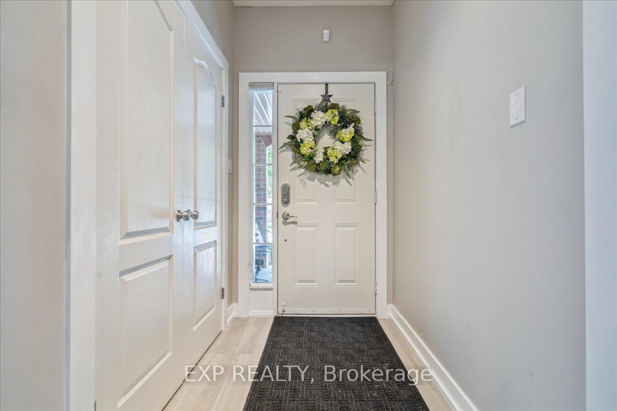 Photo 6 of 108 Myers Lane, Hamilton, Ancaster — HOMEH