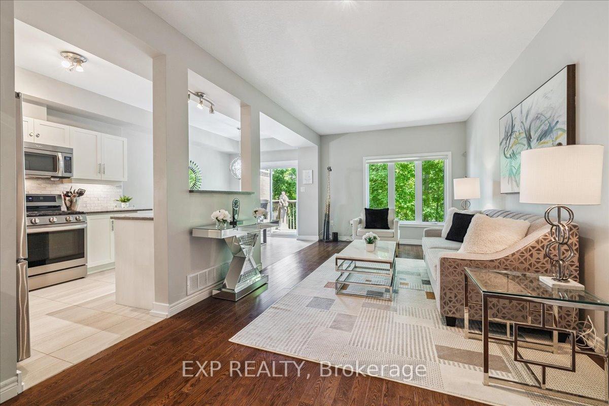 Photo 10 of 108 Myers Lane, Hamilton, Ancaster — HOMEH