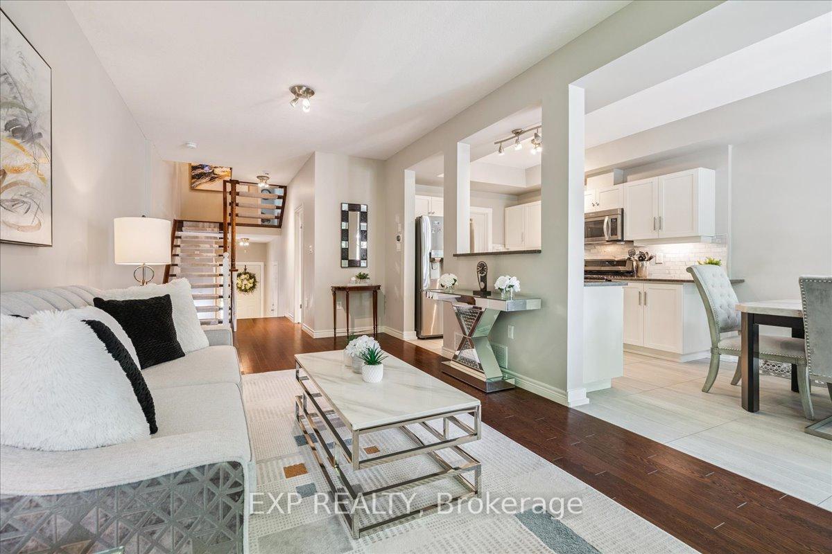 Photo 14 of 108 Myers Lane, Hamilton, Ancaster — HOMEH