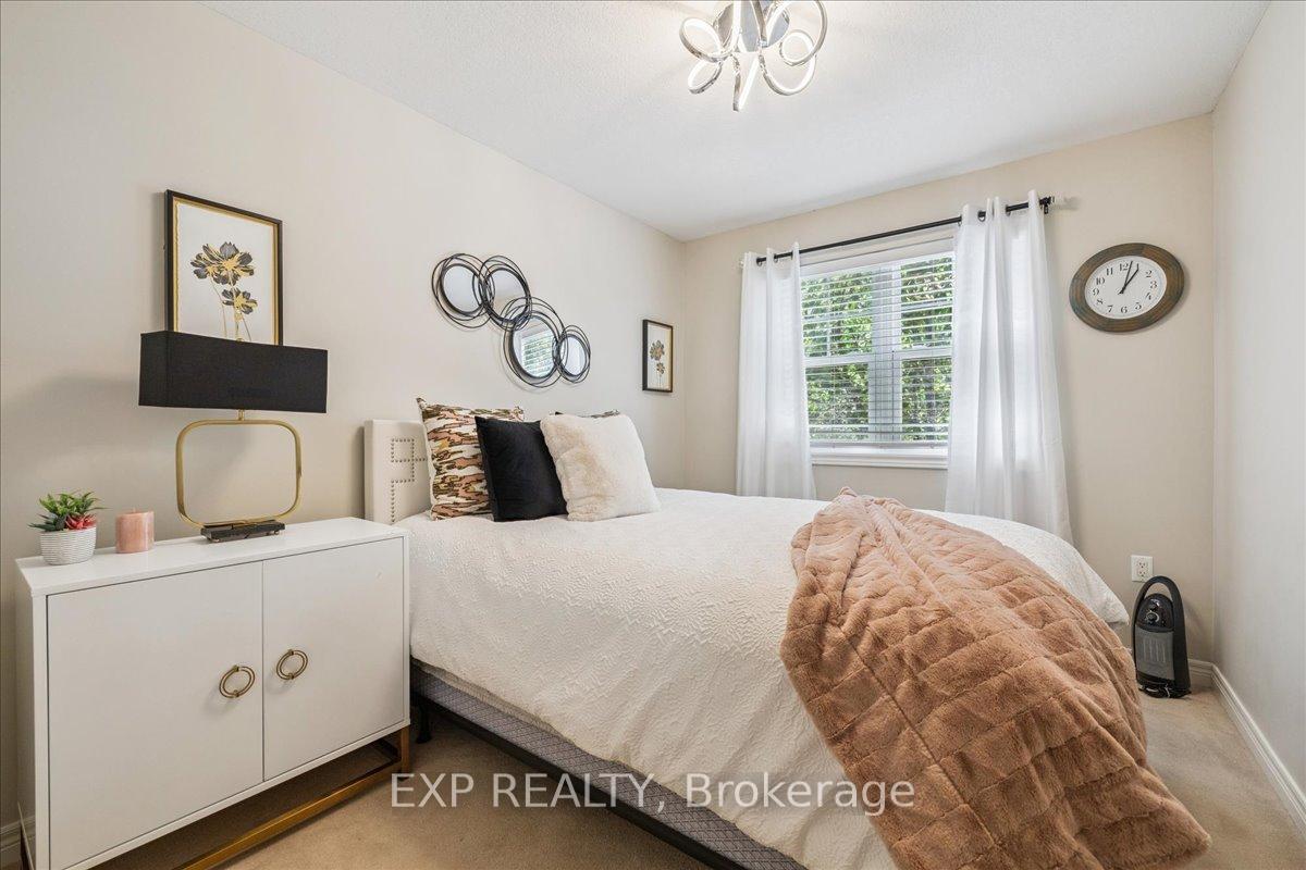 Photo 28 of 108 Myers Lane, Hamilton, Ancaster — HOMEH