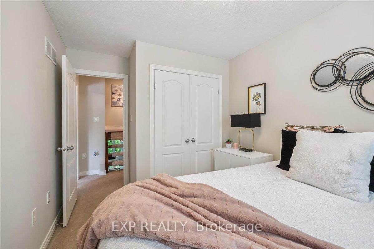 Photo 29 of 108 Myers Lane, Hamilton, Ancaster — HOMEH