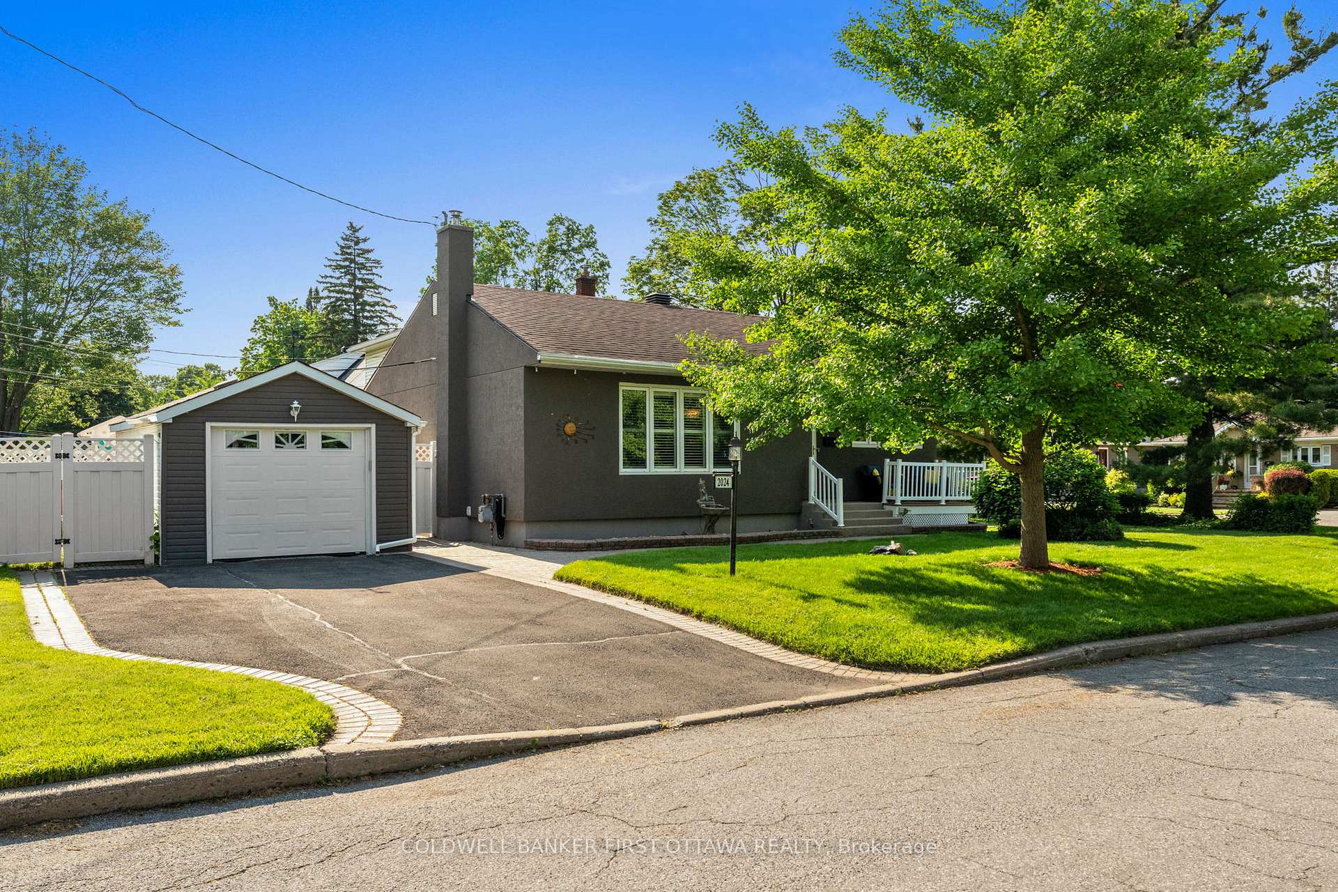 Photo 1 of 2024 Corry Street, Ottawa, Elmvale Acres — HOMEH