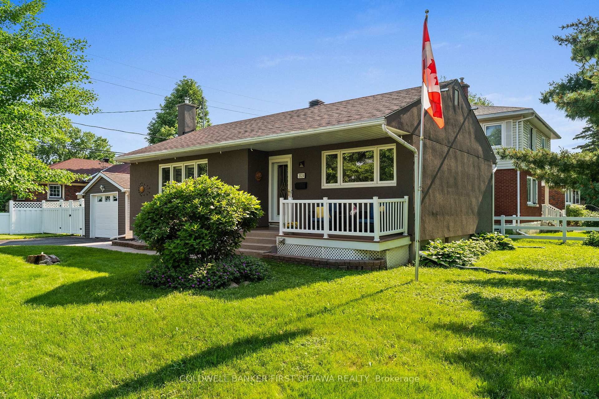Photo 5 of 2024 Corry Street, Ottawa, Elmvale Acres — HOMEH