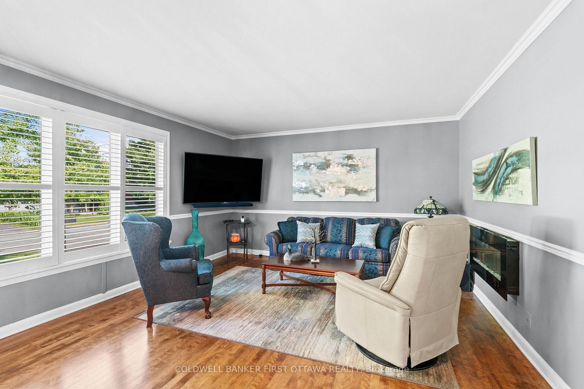 Photo 13 of 2024 Corry Street, Ottawa, Elmvale Acres — HOMEH