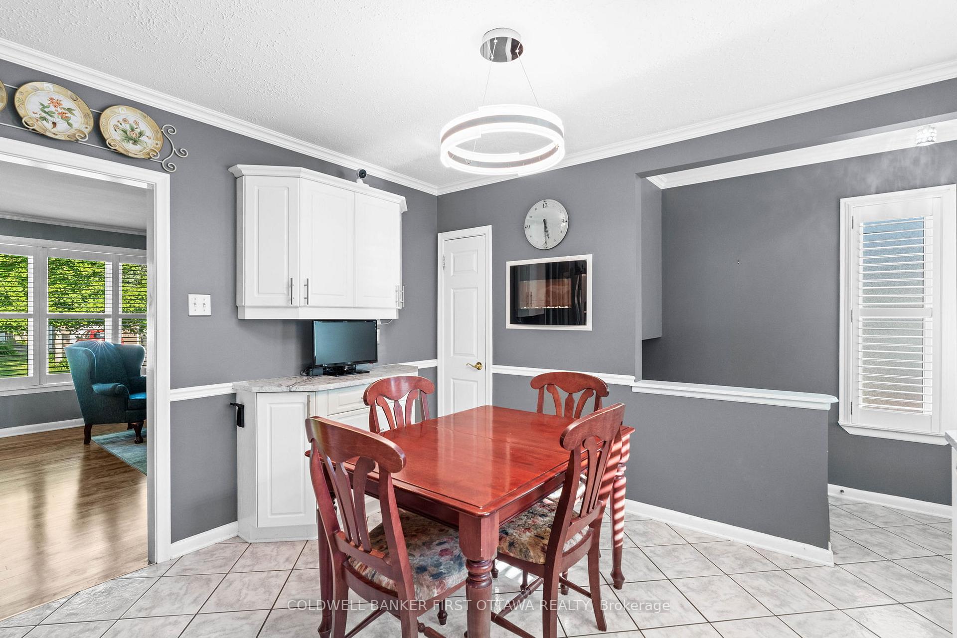 Photo 17 of 2024 Corry Street, Ottawa, Elmvale Acres — HOMEH