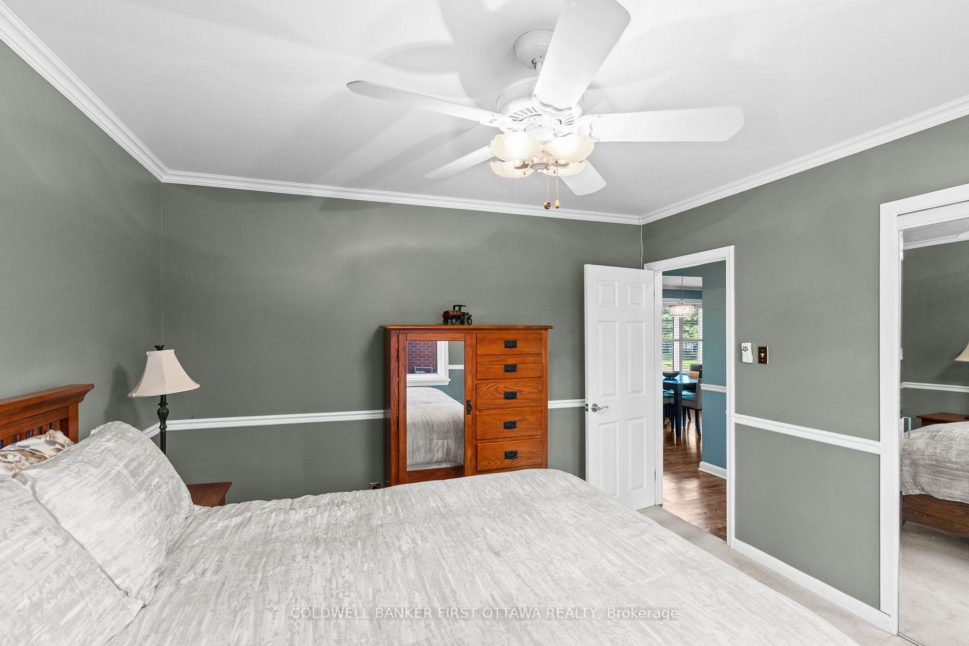 Photo 18 of 2024 Corry Street, Ottawa, Elmvale Acres — HOMEH