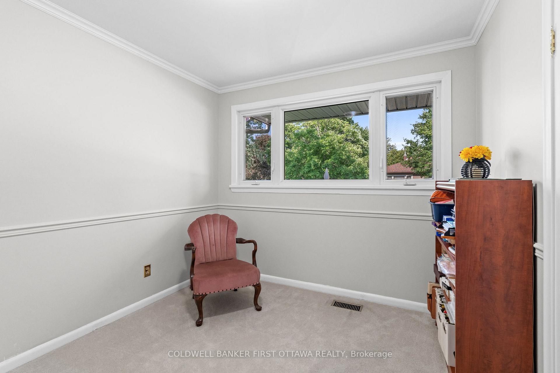 Photo 20 of 2024 Corry Street, Ottawa, Elmvale Acres — HOMEH