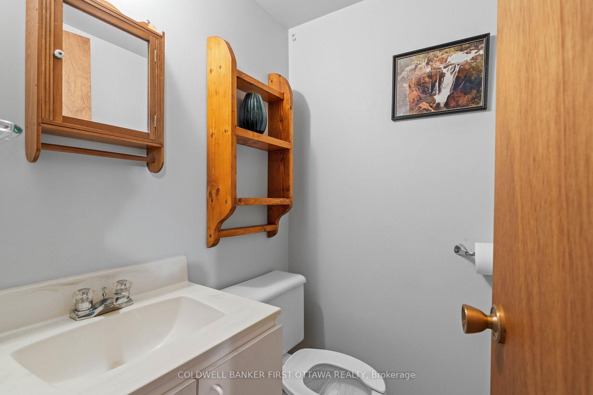 Photo 29 of 2024 Corry Street, Ottawa, Elmvale Acres — HOMEH