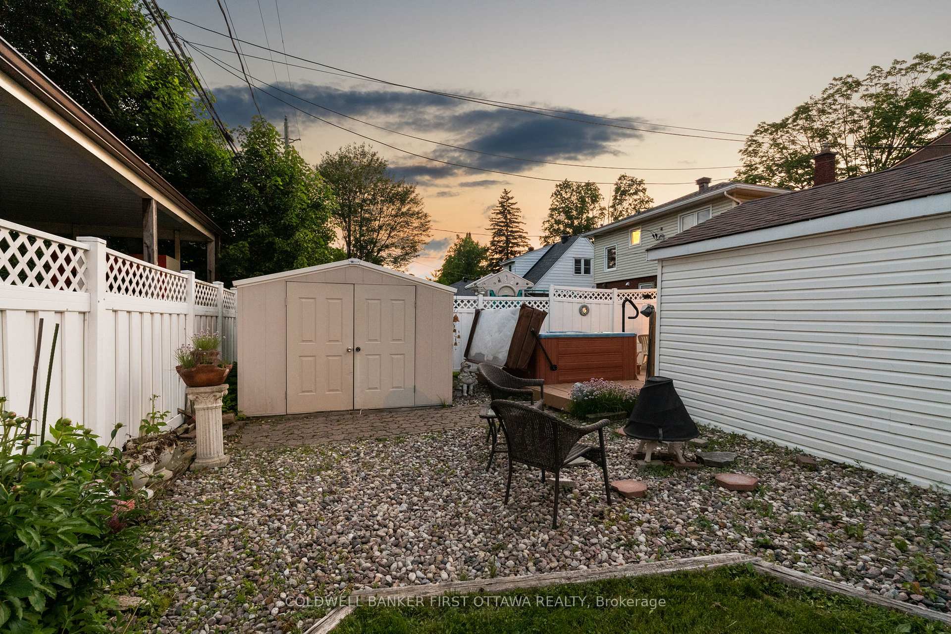Photo 34 of 2024 Corry Street, Ottawa, Elmvale Acres — HOMEH