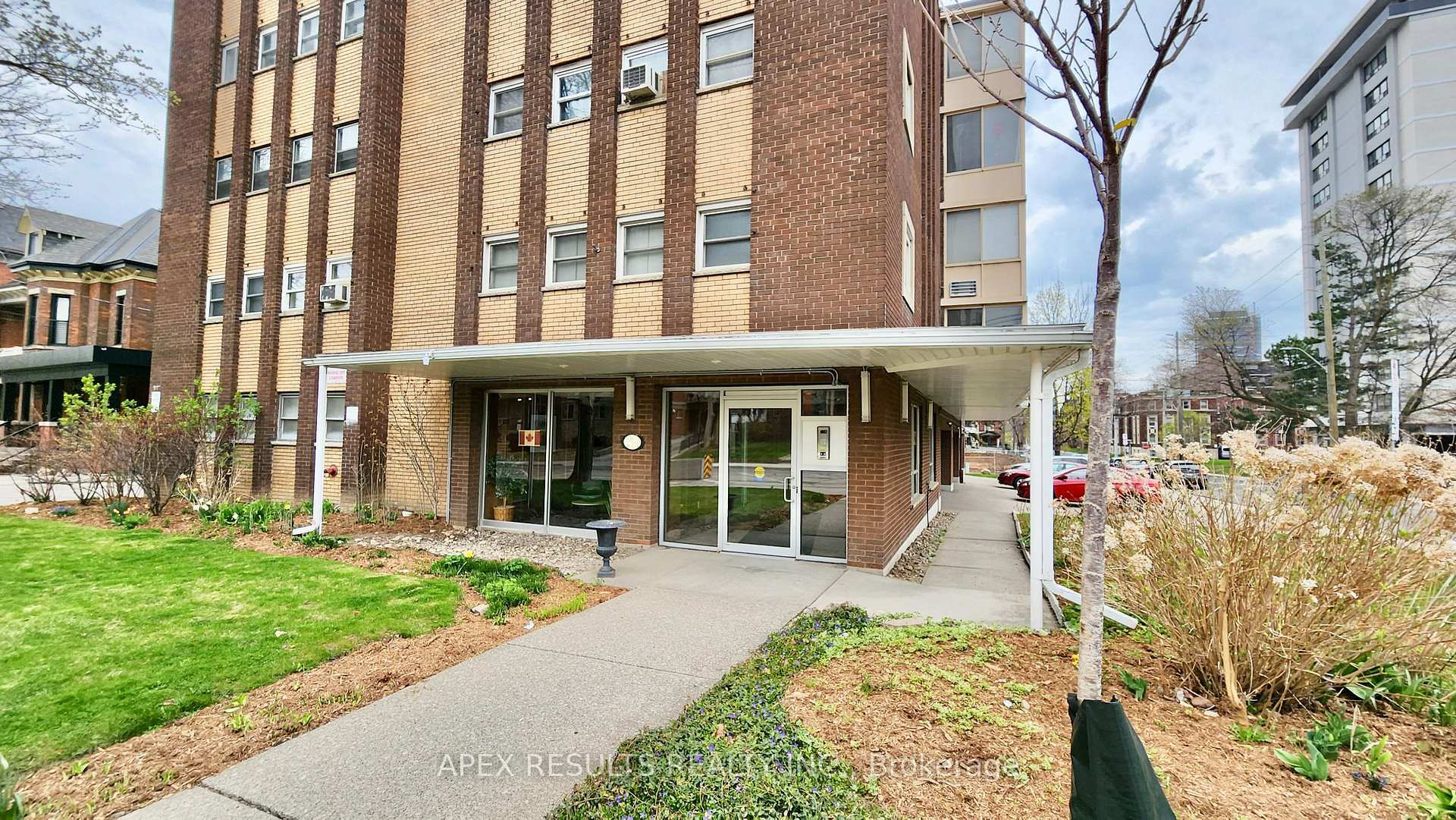 Front of Unit 204, 38 Charlton Avenue W
