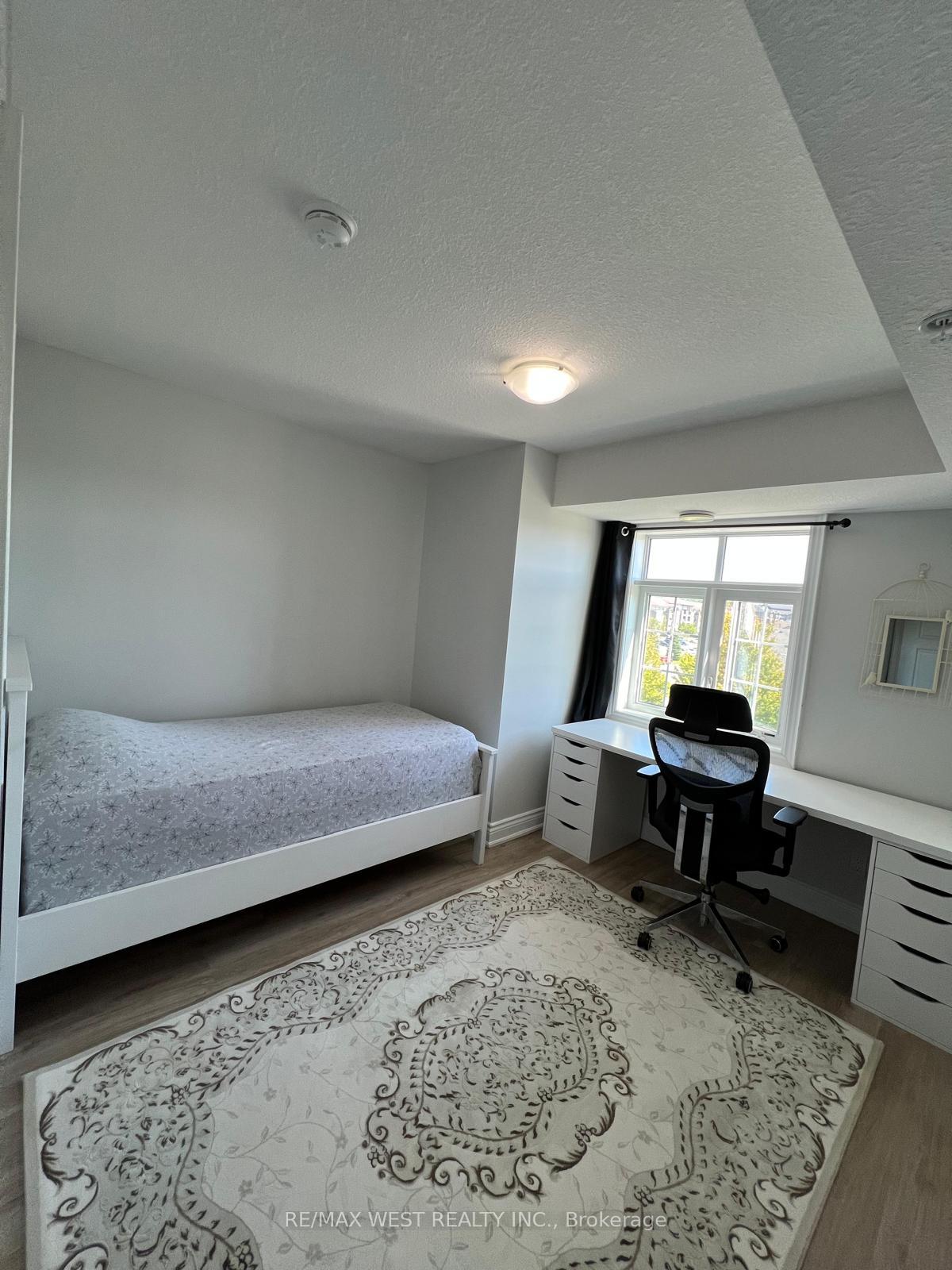 Photo 3 of Unit 401, 64 Frederick Drive, Guelph, Pineridge/Westminster Woods — HOMEH