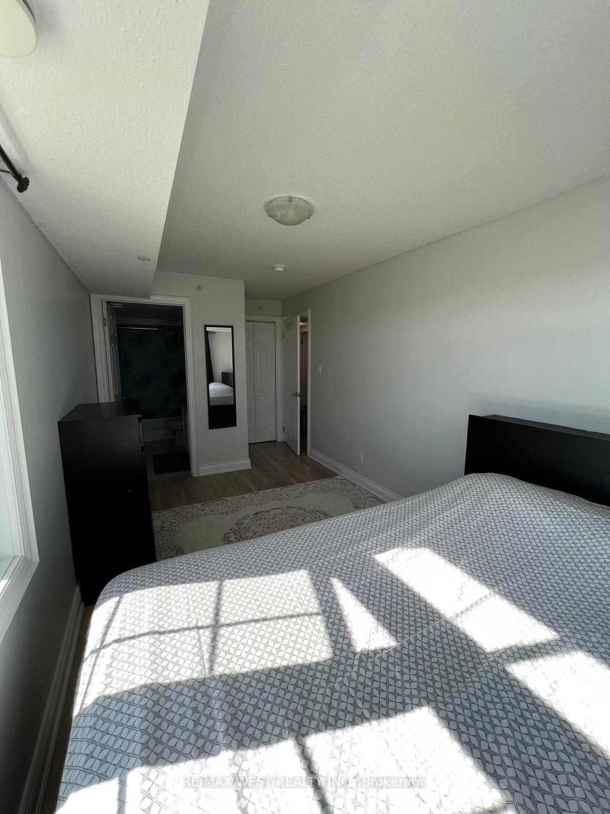 Photo 15 of Unit 401, 64 Frederick Drive, Guelph, Pineridge/Westminster Woods — HOMEH