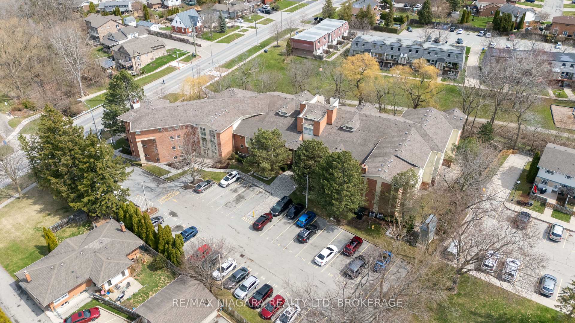 Photo 1 of Unit 301, 244 Lakeshore Road, St. Catharines, Vine/Linwell — HOMEH