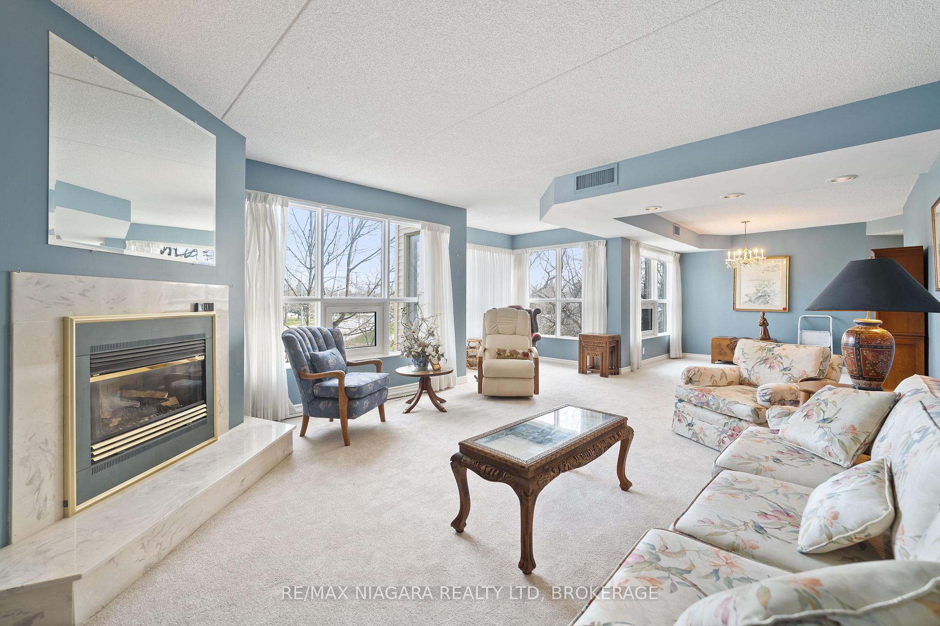 Photo 14 of Unit 301, 244 Lakeshore Road, St. Catharines, Vine/Linwell — HOMEH
