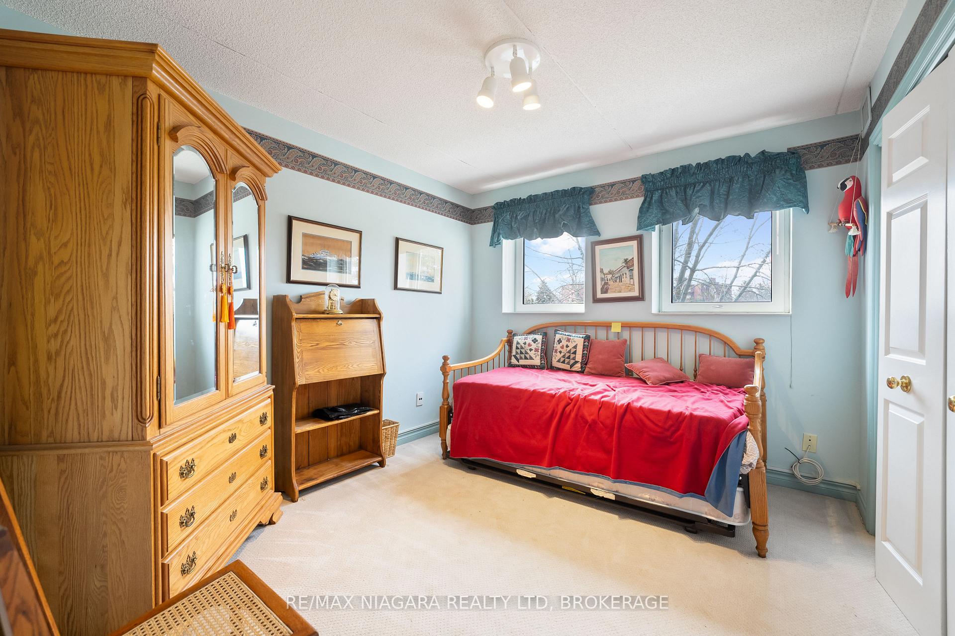 Photo 17 of Unit 301, 244 Lakeshore Road, St. Catharines, Vine/Linwell — HOMEH
