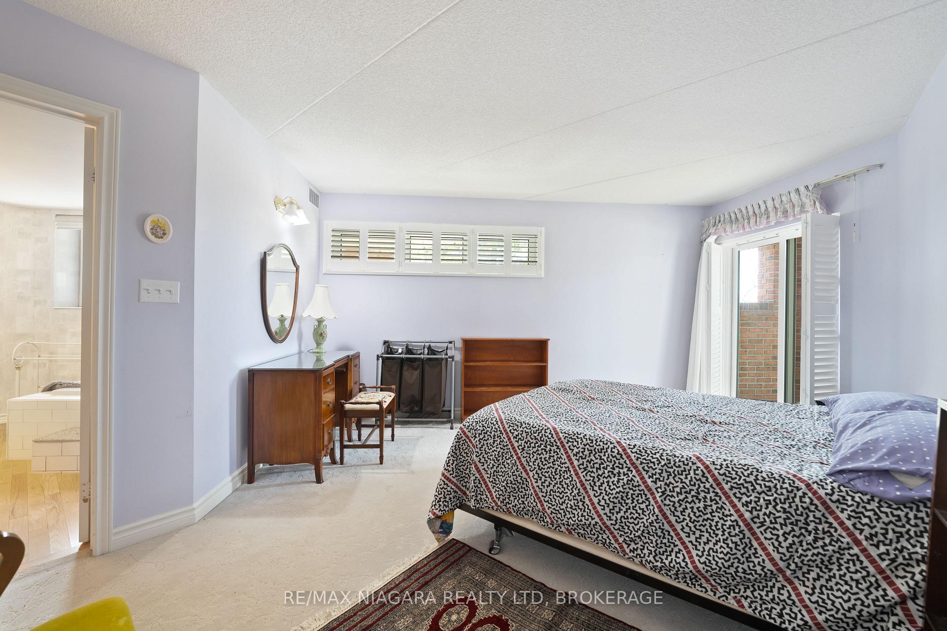 Photo 21 of Unit 301, 244 Lakeshore Road, St. Catharines, Vine/Linwell — HOMEH