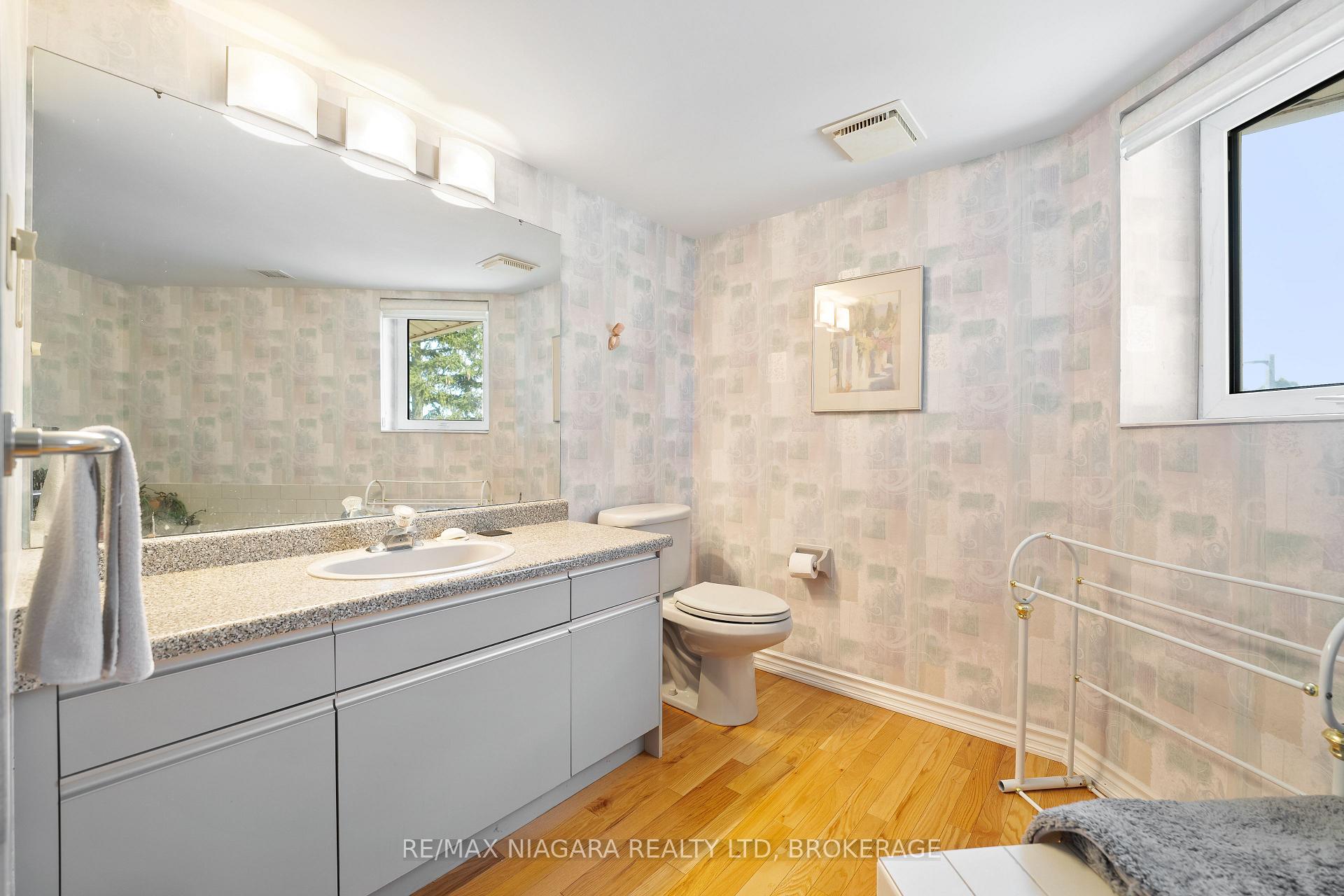 Photo 26 of Unit 301, 244 Lakeshore Road, St. Catharines, Vine/Linwell — HOMEH