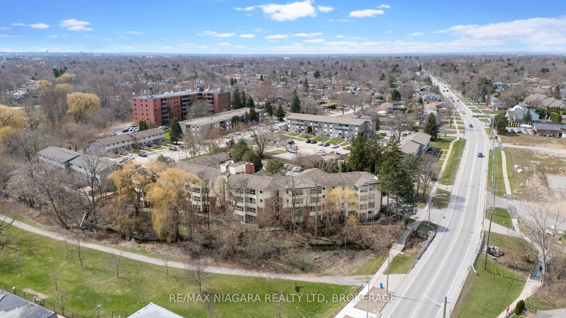 Photo 35 of Unit 301, 244 Lakeshore Road, St. Catharines, Vine/Linwell — HOMEH