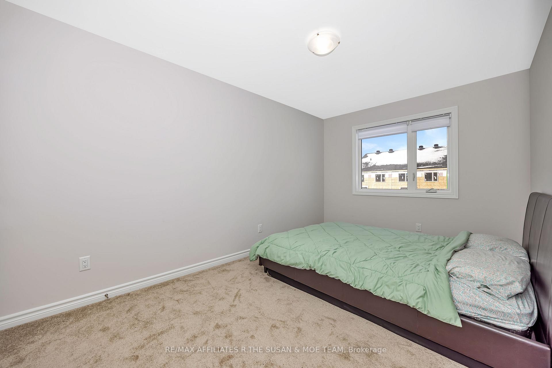 Photo 27 of 422 Fleet Canuck Private, Ottawa, Huntley Ward (South East) — HOMEH
