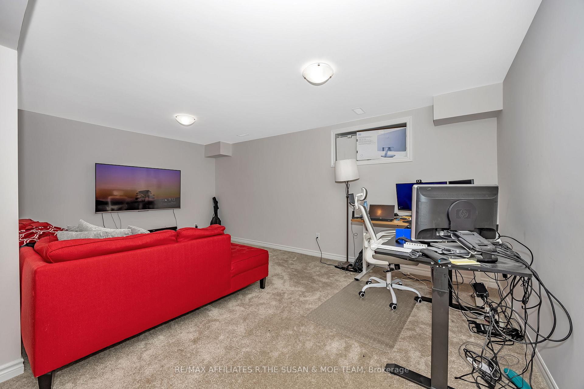 Photo 34 of 422 Fleet Canuck Private, Ottawa, Huntley Ward (South East) — HOMEH