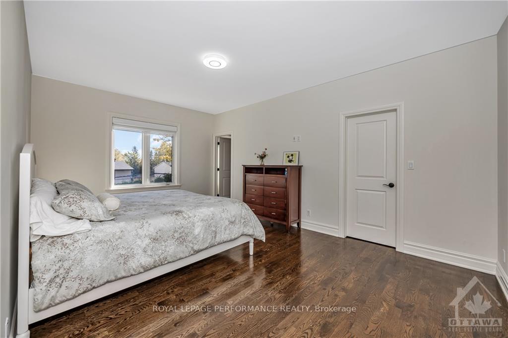 Photo 17 of 32 Argue Drive, Ottawa, Borden Farm/Stewart Farm/Carleton Heights/Parkwood Hills — HOMEH