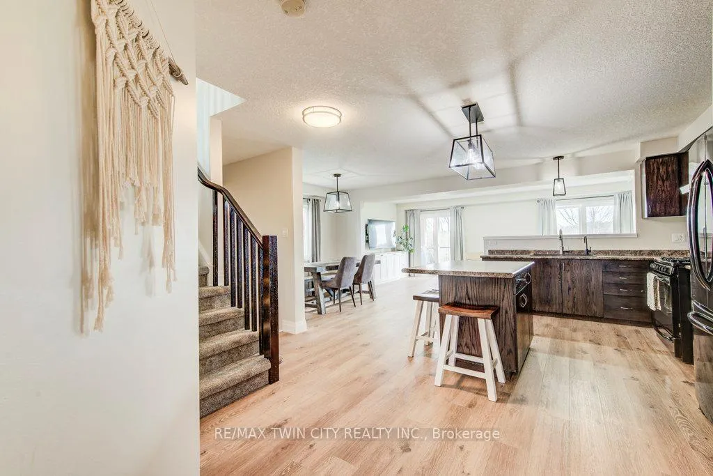 Photo 8 of 64 Smith's Creek Drive, Wilmot — HOMEH