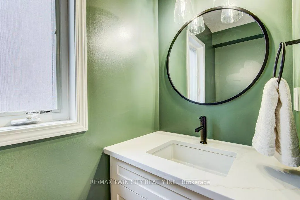 Photo 10 of 64 Smith's Creek Drive, Wilmot — HOMEH