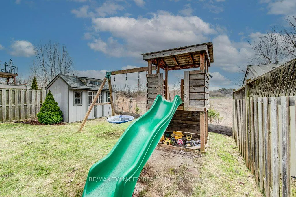 Photo 47 of 64 Smith's Creek Drive, Wilmot — HOMEH