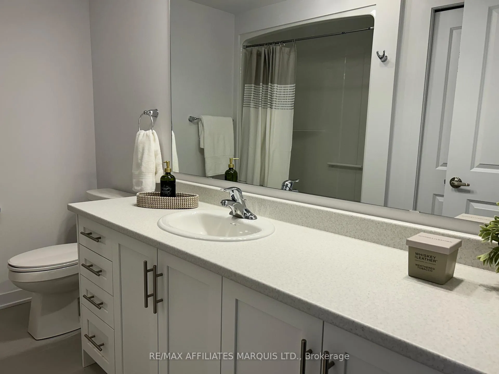 Photo 16 of Unit 205, 229 Water Street E, Cornwall — HOMEH
