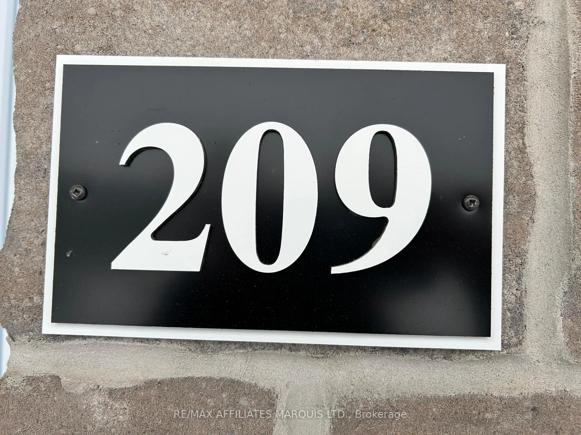 Photo 5 of Unit 209, 229 Water Street E, Cornwall — HOMEH