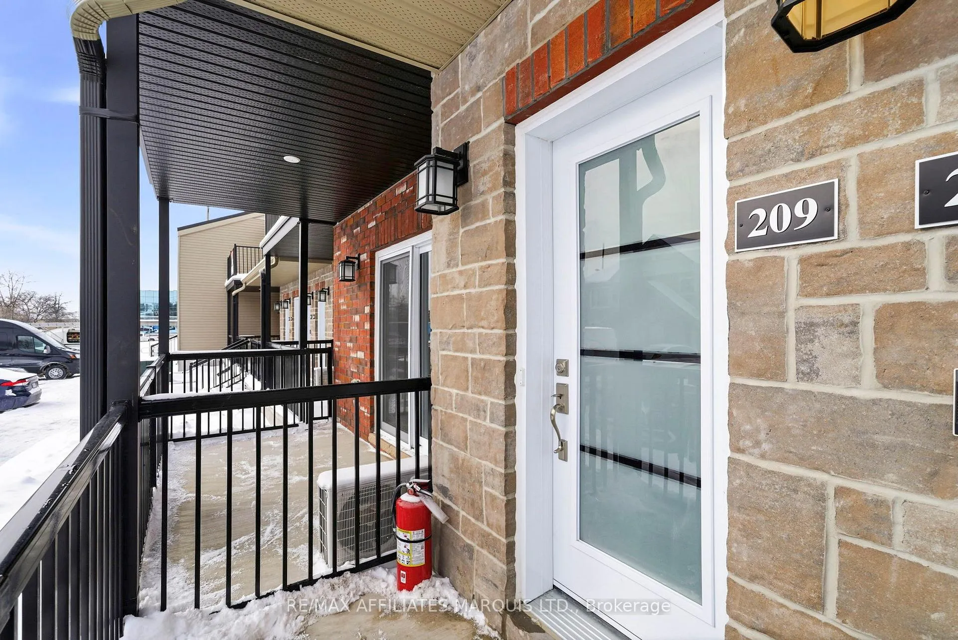 Photo 6 of Unit 209, 229 Water Street E, Cornwall — HOMEH