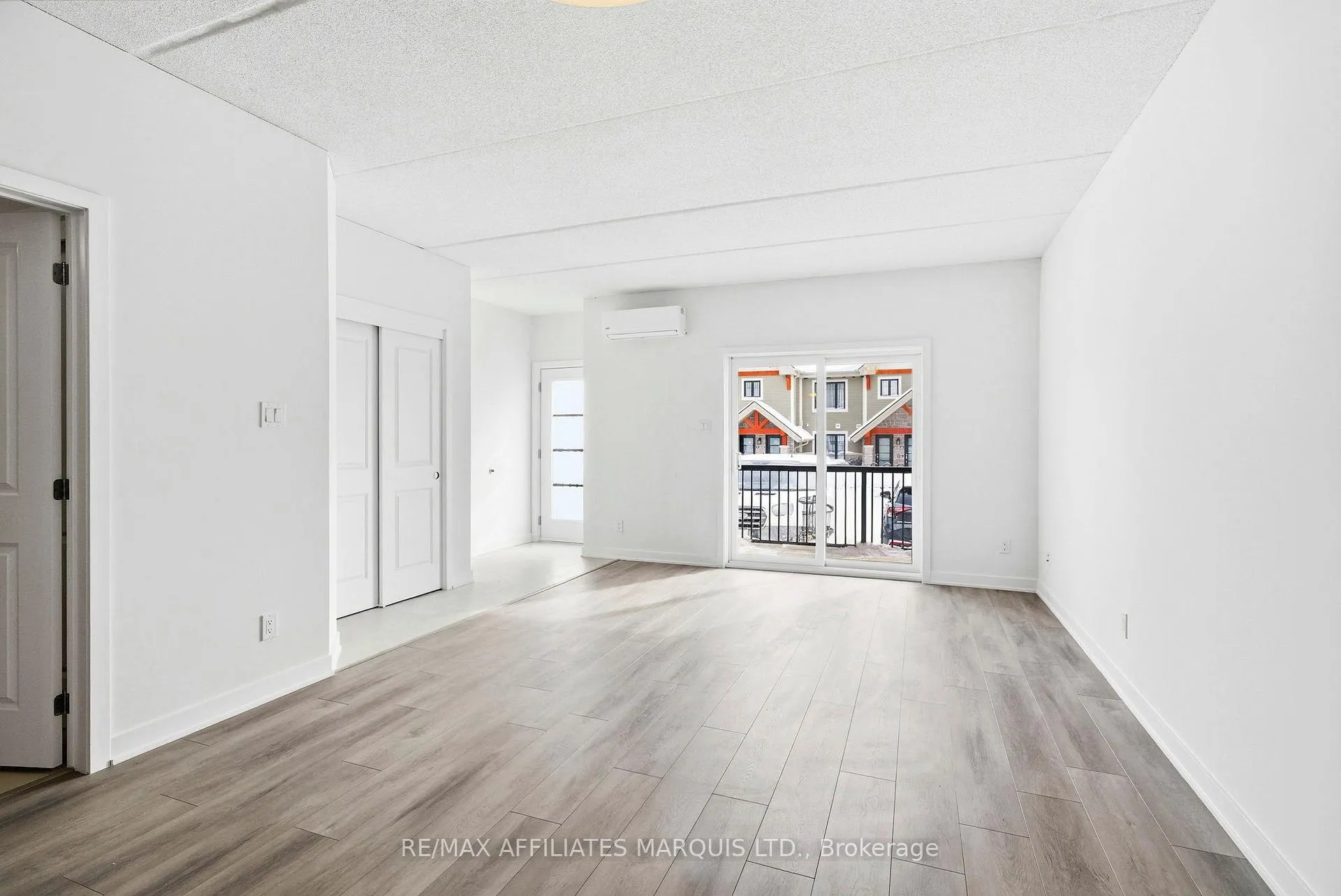 Photo 7 of Unit 209, 229 Water Street E, Cornwall — HOMEH