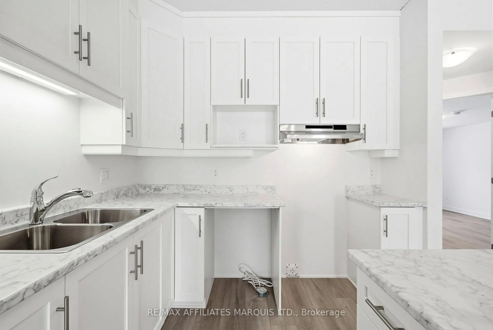 Photo 12 of Unit 209, 229 Water Street E, Cornwall — HOMEH