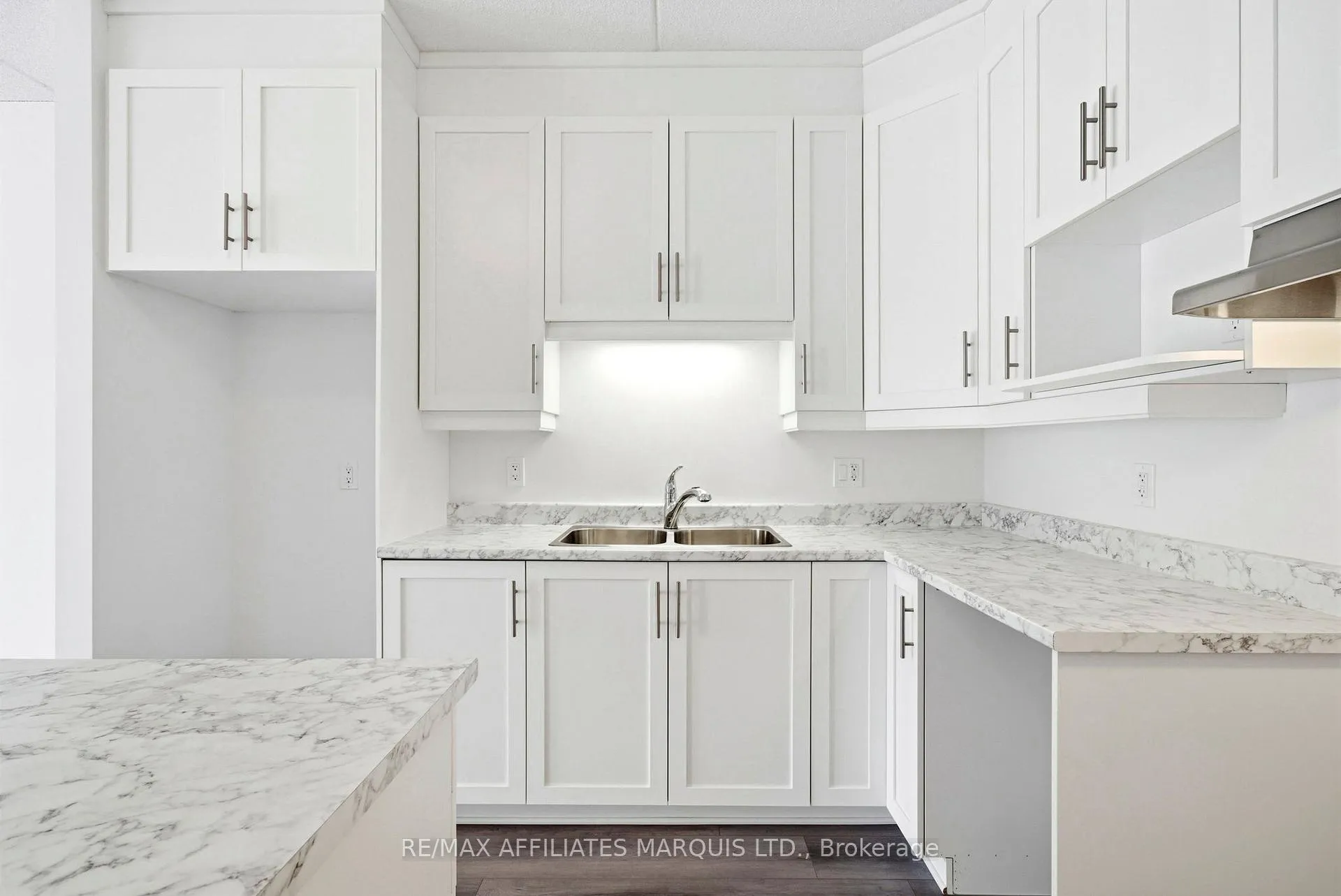 Photo 13 of Unit 209, 229 Water Street E, Cornwall — HOMEH