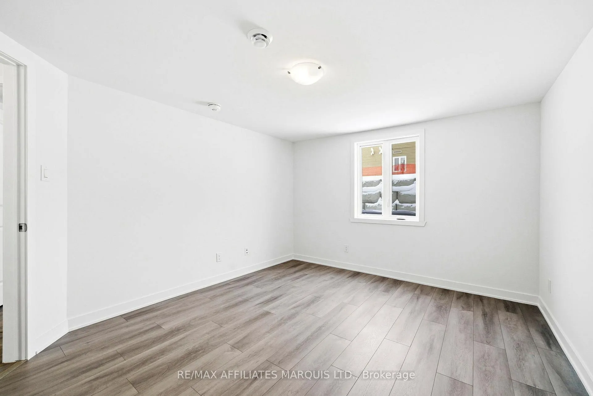 Photo 15 of Unit 209, 229 Water Street E, Cornwall — HOMEH