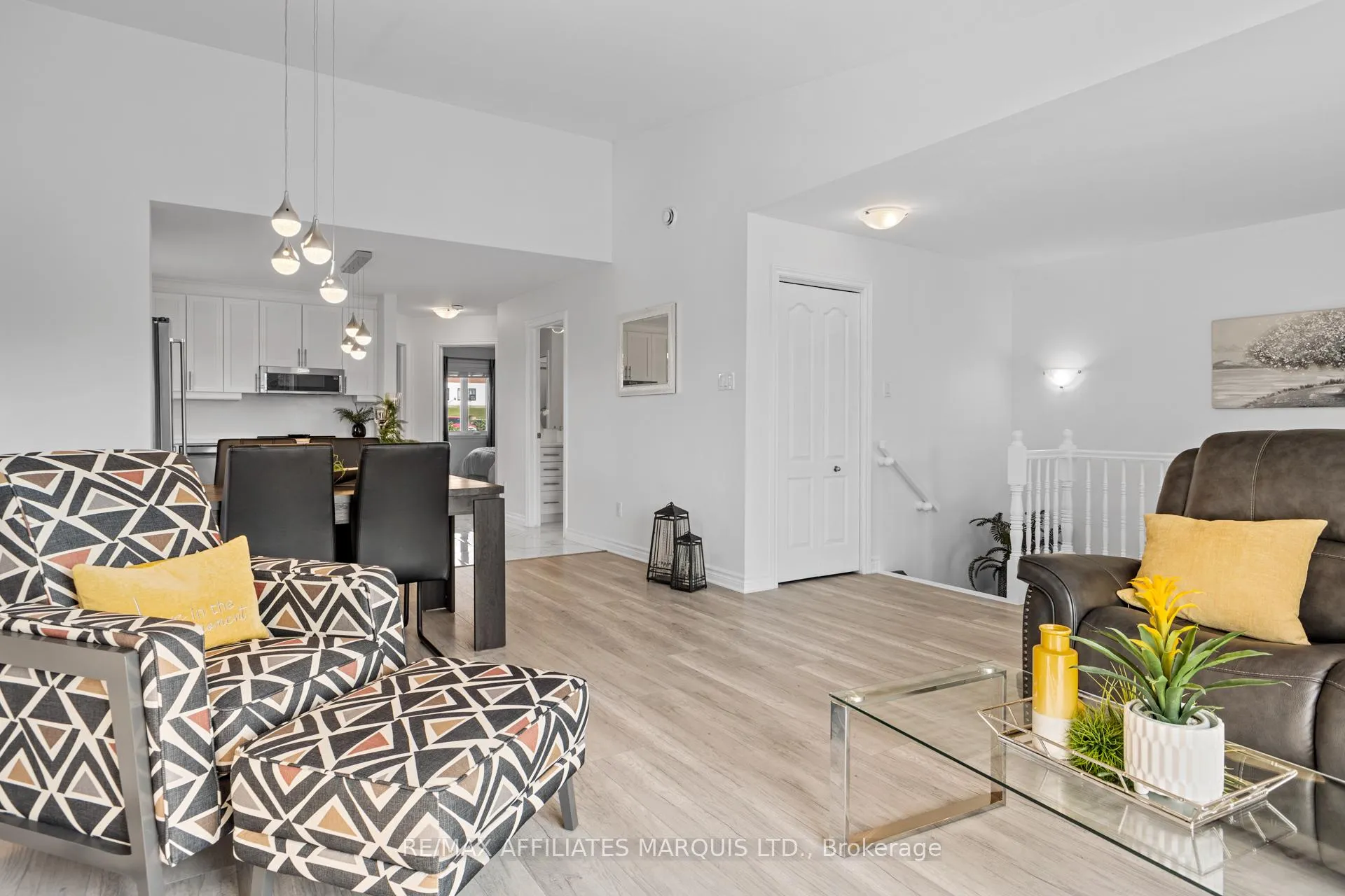 Photo 4 of Unit 206, 229 Water Street E, Cornwall — HOMEH