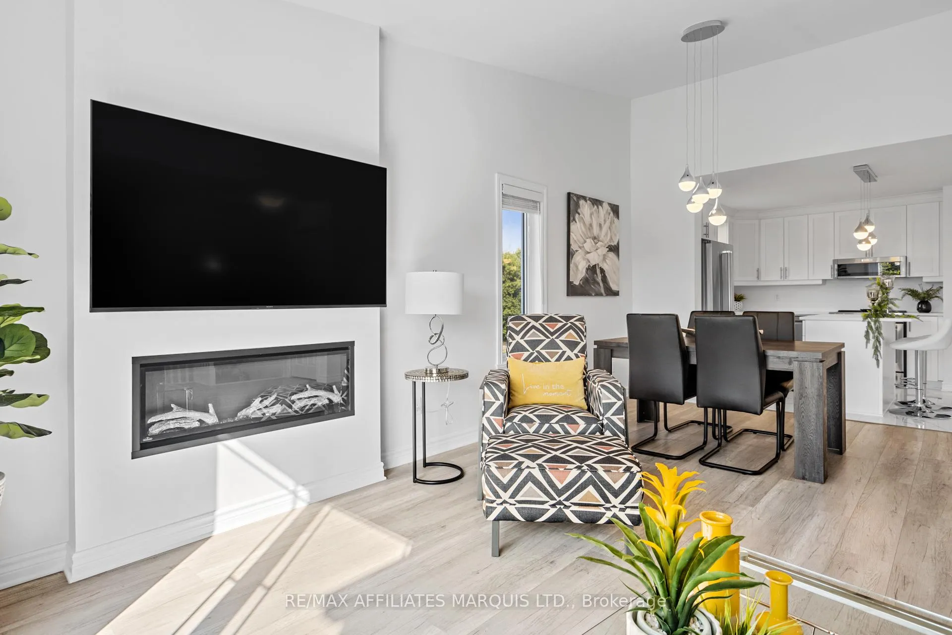 Photo 6 of Unit 206, 229 Water Street E, Cornwall — HOMEH