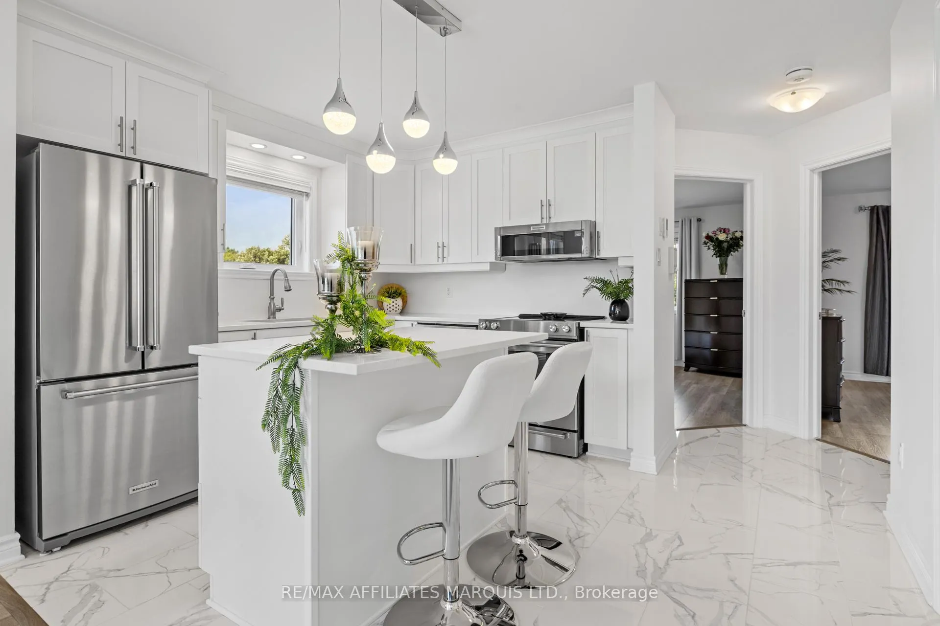 Photo 11 of Unit 206, 229 Water Street E, Cornwall — HOMEH