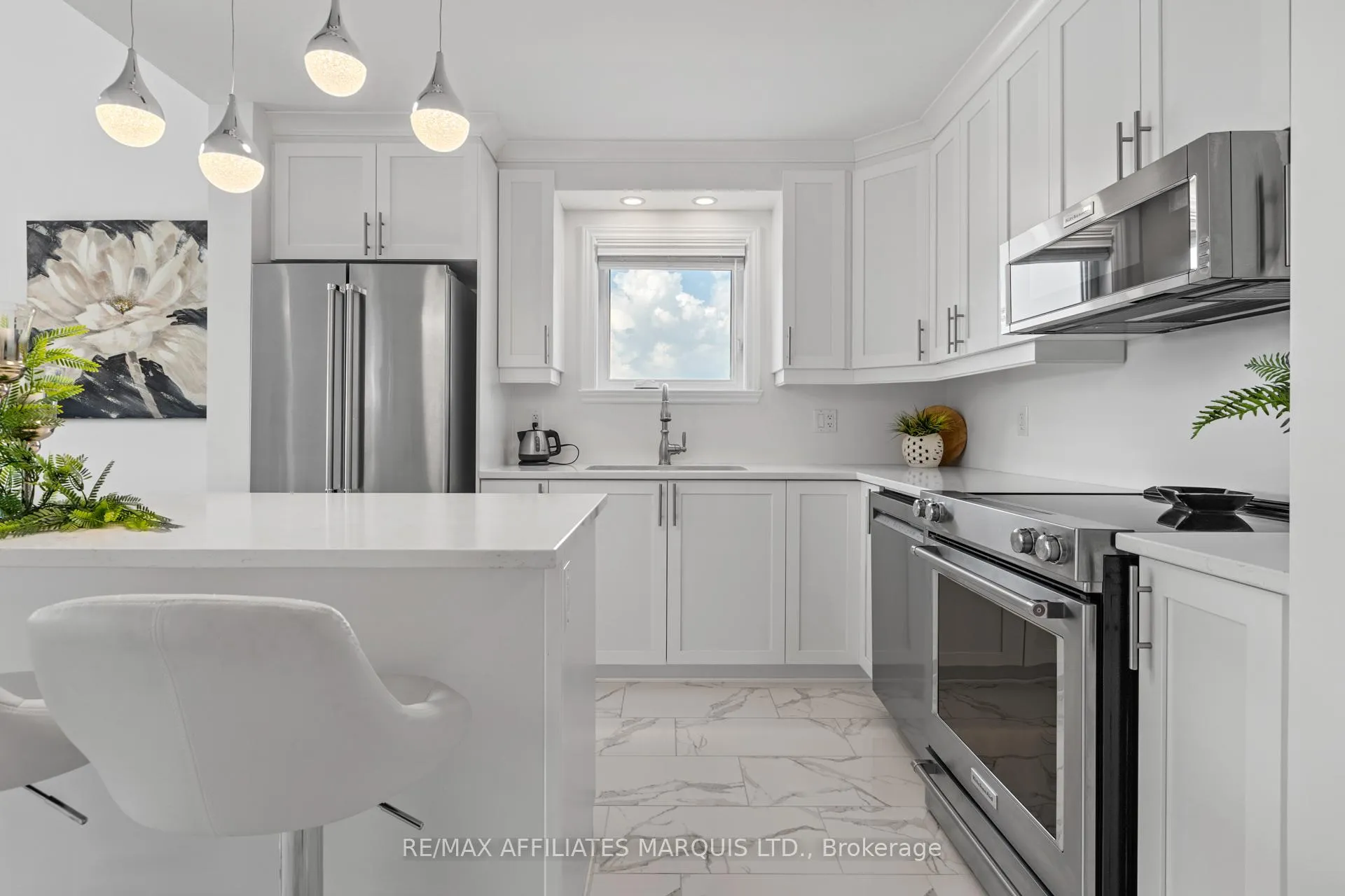Photo 13 of Unit 206, 229 Water Street E, Cornwall — HOMEH