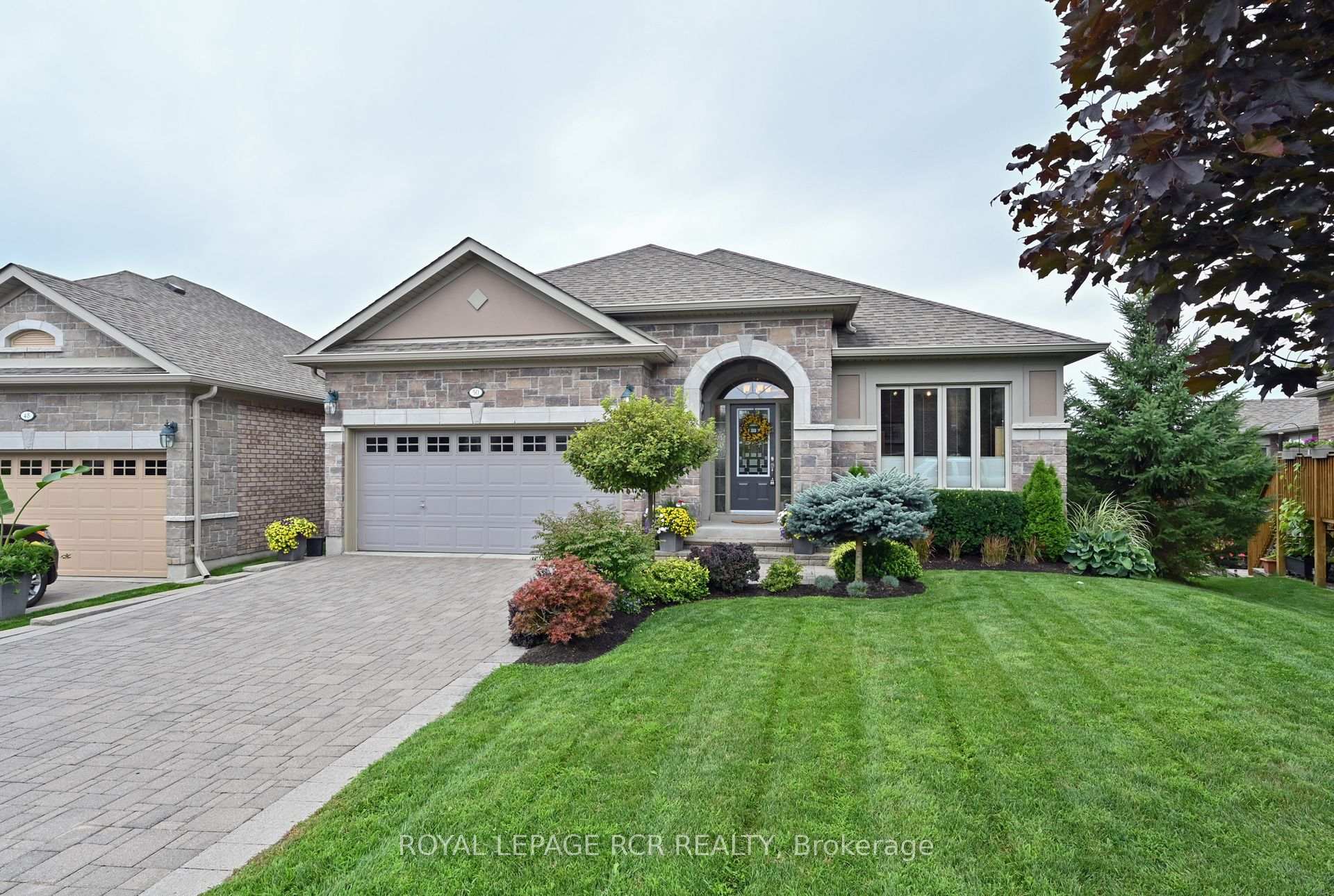 Photo 2 of 50 Hillcrest Drive, New Tecumseth, Alliston — HOMEH