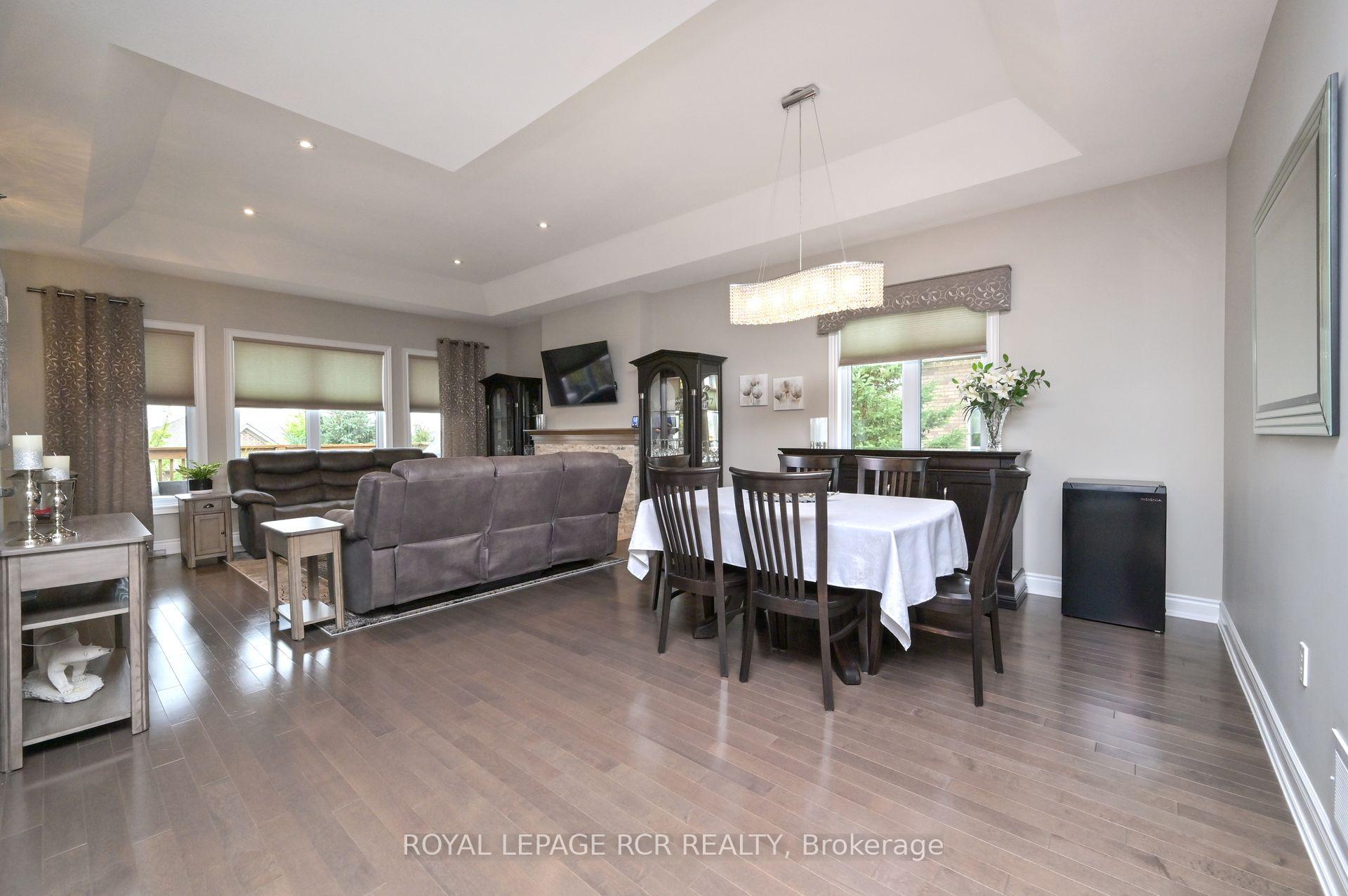 Photo 16 of 50 Hillcrest Drive, New Tecumseth, Alliston — HOMEH
