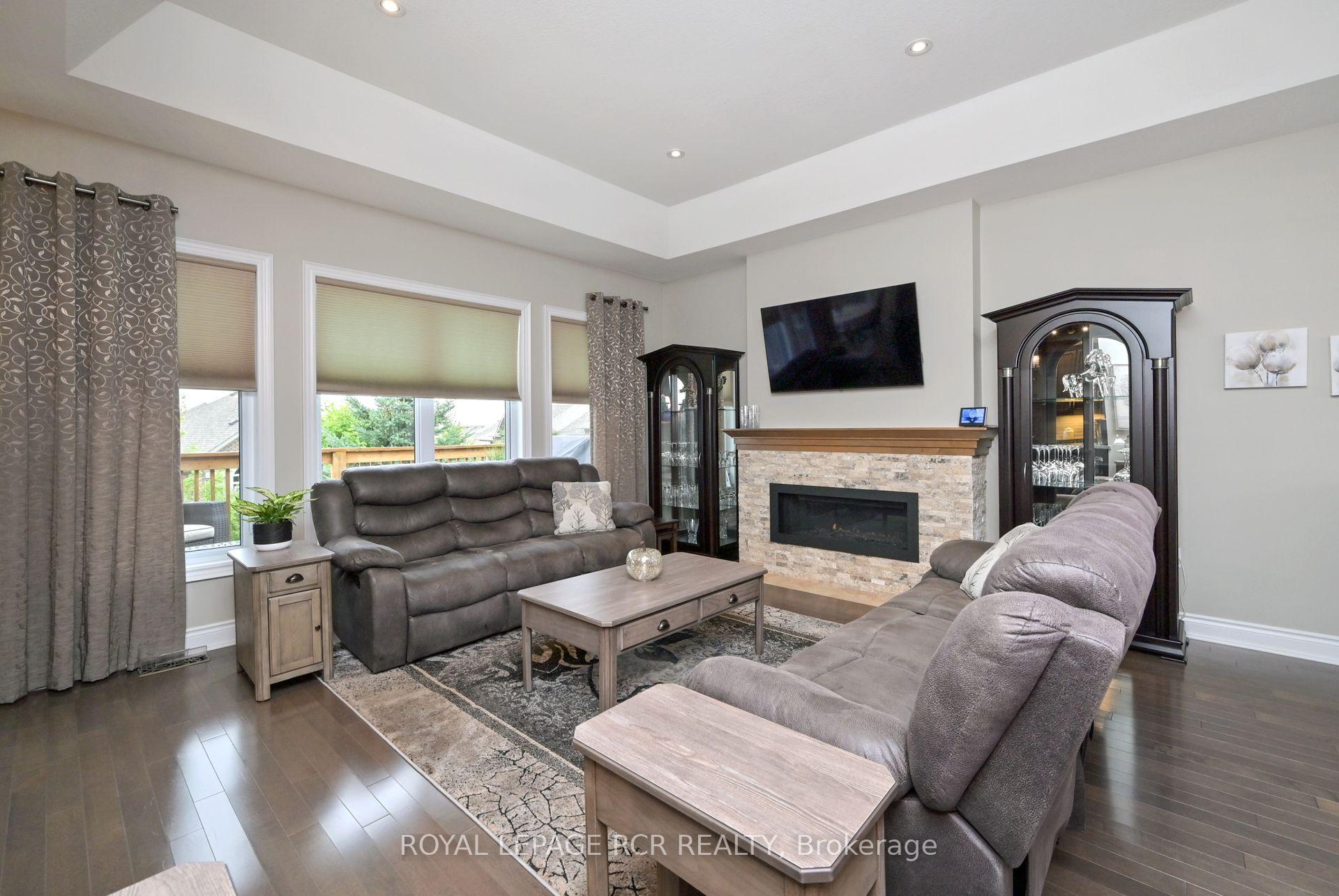 Photo 20 of 50 Hillcrest Drive, New Tecumseth, Alliston — HOMEH