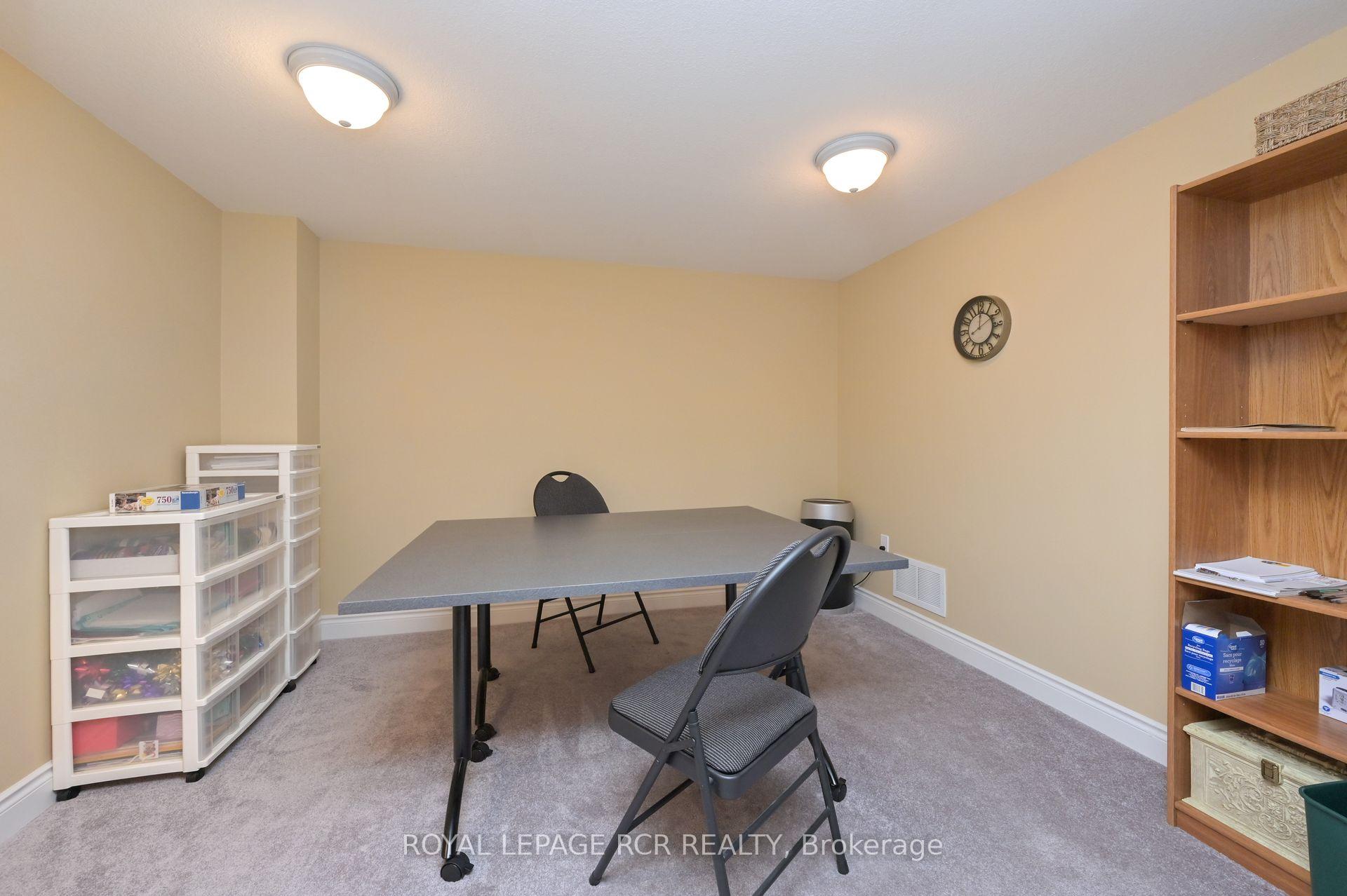 Photo 33 of 50 Hillcrest Drive, New Tecumseth, Alliston — HOMEH