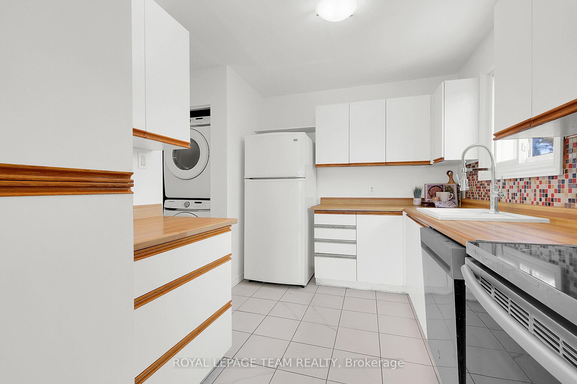 Photo 12 of Unit 207, 24 Townline Road W, Carleton Place — HOMEH