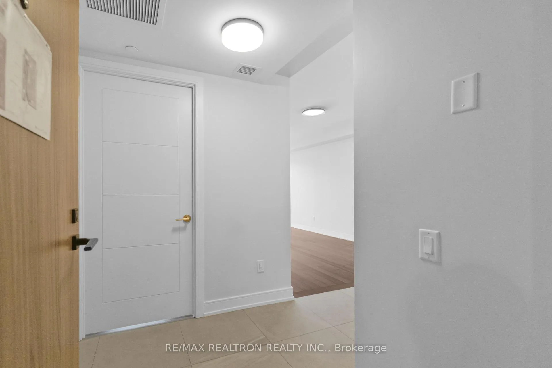Photo 19 of Unit 310, 2525 Bathurst Street, Toronto, Forest Hill North — HOMEH