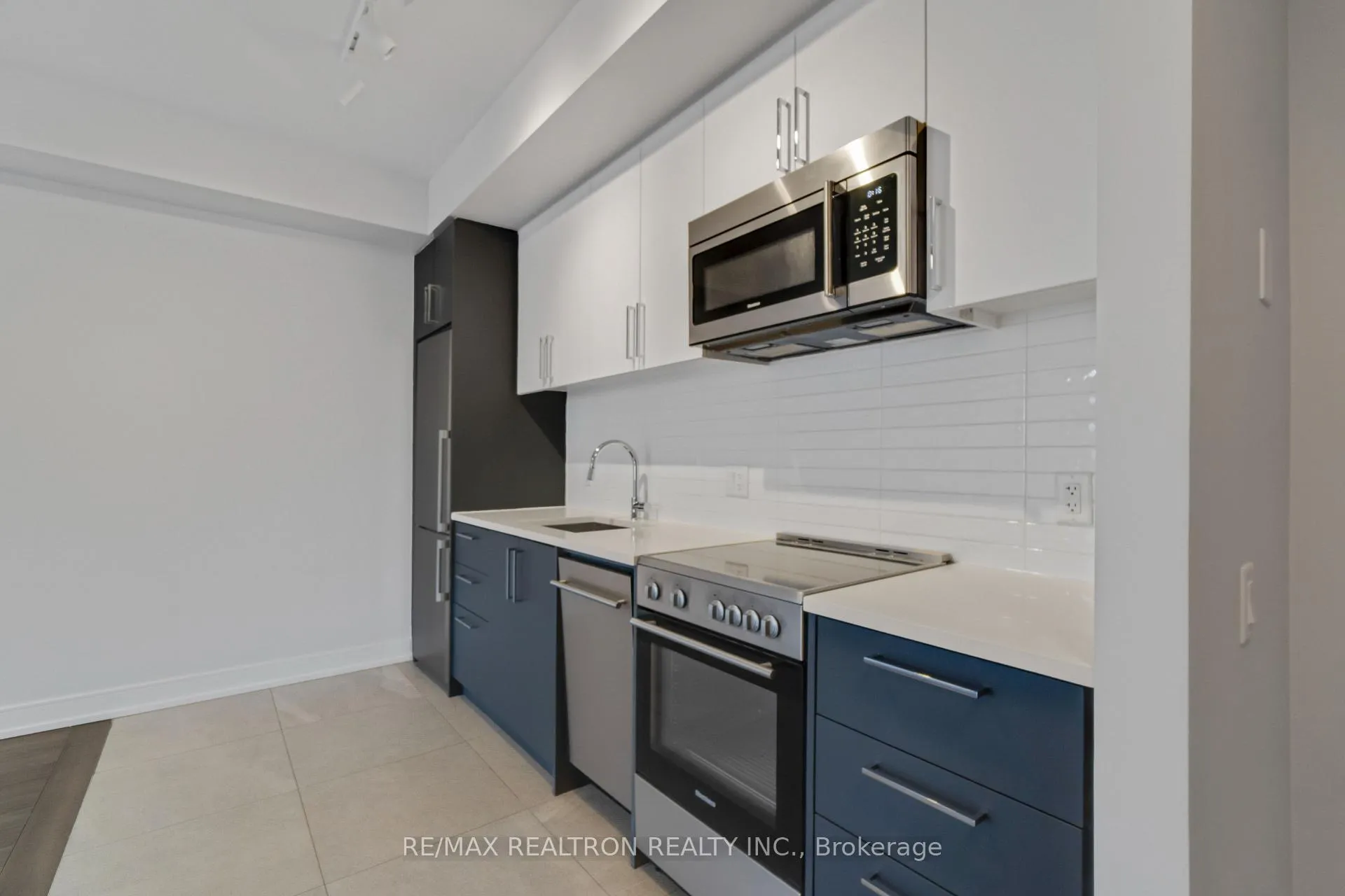 Photo 26 of Unit 310, 2525 Bathurst Street, Toronto, Forest Hill North — HOMEH