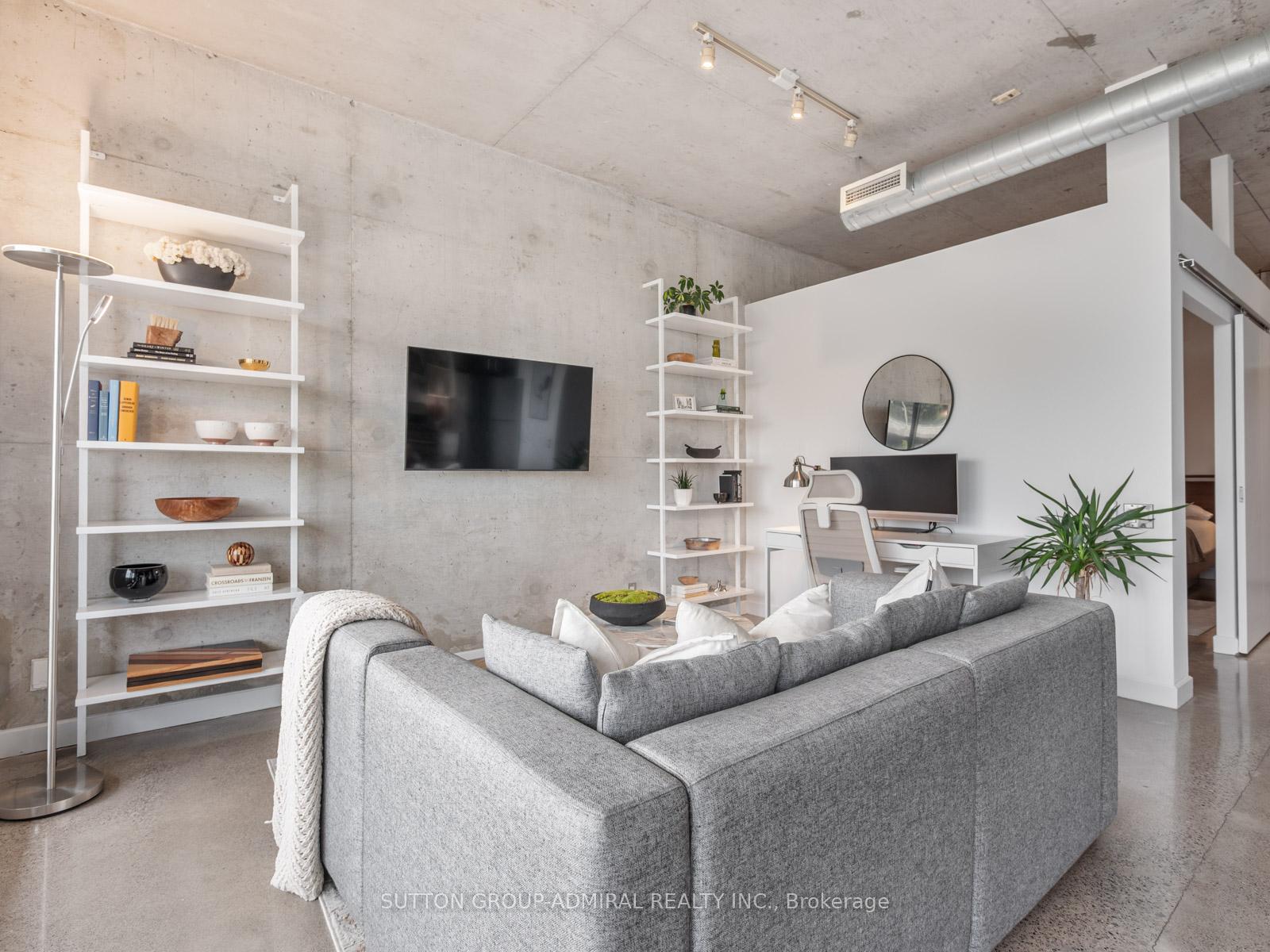 Photo 8 of Unit 307, 369 Sorauren Avenue, Toronto, Roncesvalles — HOMEH
